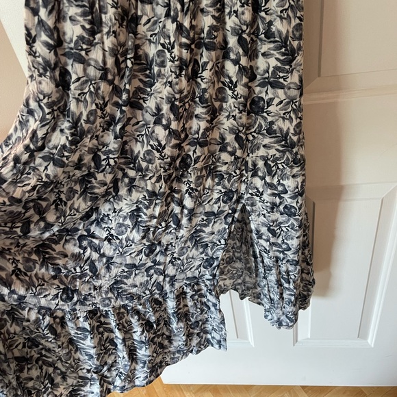 Abercrombie Floral Dress - Picture 2 of 4